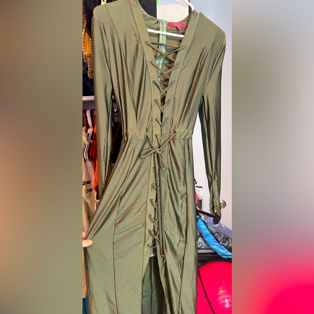 Green maxi dress
